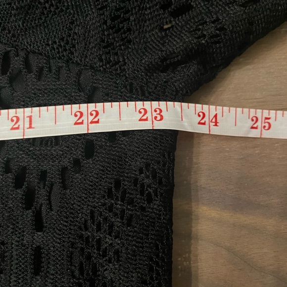 EUC XL Blk Lace Dress w/Flare Sleeves - Picture 8 of 9